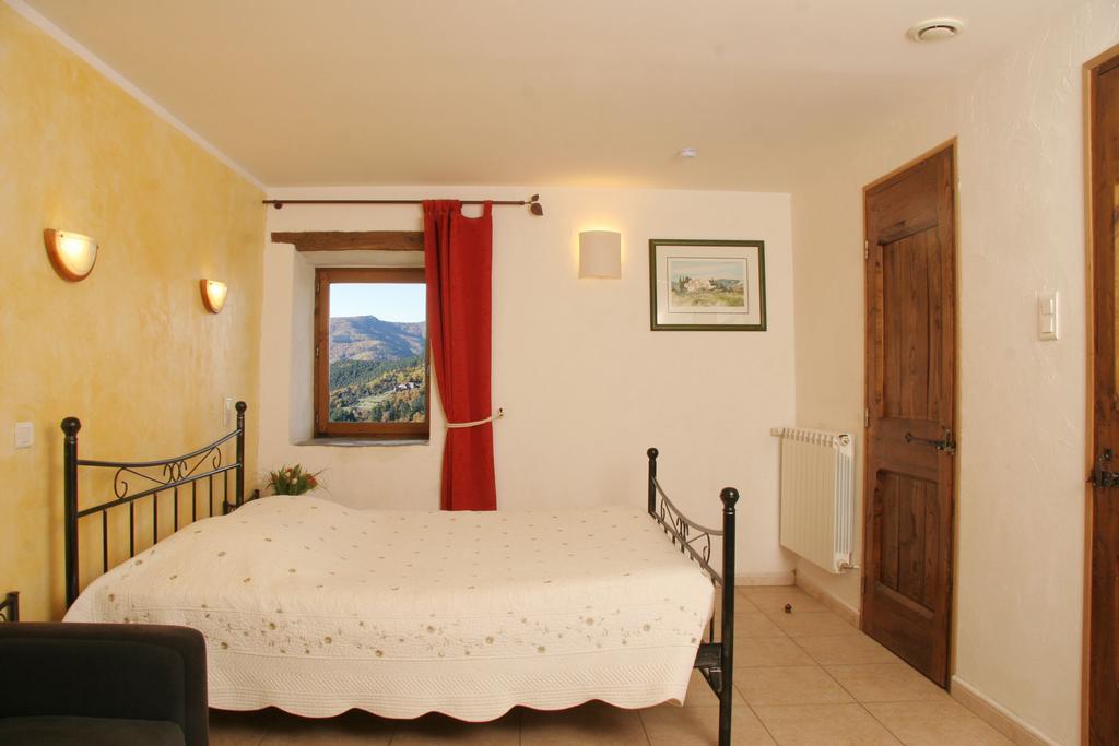 Chambres D'Hotes Lou-Rey Le Collet-de-Dèze Zewnętrze zdjęcie